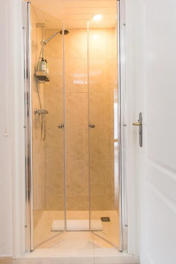 Souterrain Zuid-Duinen -Free Parking Apartment Zandvoort